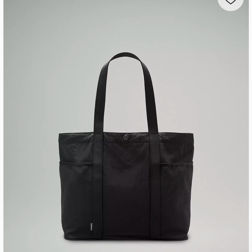 Lululemon Daily Multi Pocket Tote Bag